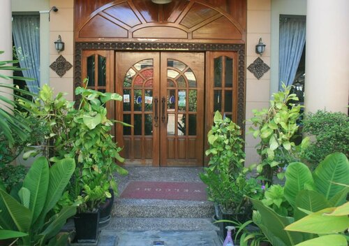 Mom's Guesthouse, Boek Pension Siem Reap Siem Reap