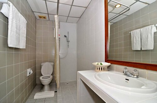 Thavorn Hotel, Забронировать Отель Мыанг Пху Кет остров Пхукет