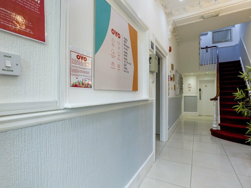 Oyo Sino Hotel