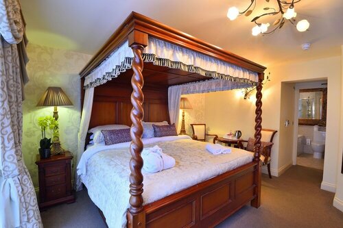 Angmering Manor Hotel, Забронировать Гостевой дом Отели Литлхемптон с парковкой, Парковка