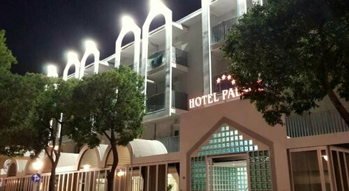 Hotel Palace, Забронировать Отель Отели Sabbiadoro с завтраком, Завтраки
