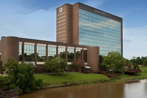 DoubleTree by Hilton Lafayette, Забронировать Отель Лафайетт Acadiana