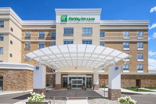 Holiday Inn & Suites Detroit - Troy by IHG, Book Hotel Hoteller i Michigan med parkering, Parkering