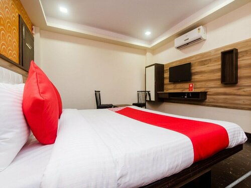 OYO 12894 Bunty Residency, Забронировать Отель Махап штат Махараштра