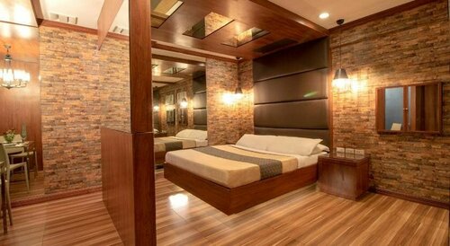 Victoria Court Las Piñas, Varaa Hotelli  