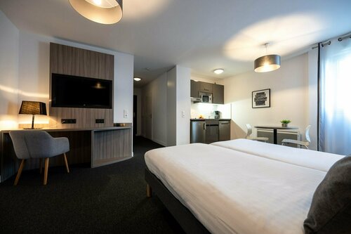 Nemea Appart Hotel Quai Victor Tours Centre, Забронировать Отель Отели Тура с завтраком, рядом с Международный конгресс-центр, Завтраки