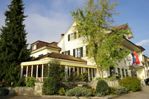 Hirschen Erlinsbach Swiss Quality, Varaa Hotelli Niedererlinsbach Solothurn