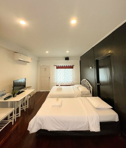 White Lodge Hotel Bangkok, Забронировать Отель Отели Провинции Бангкока с бассейном, Бассейн