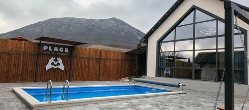 Pleys Mesto otdyha, Κράτηση  Predgorny District Stavropol Krai