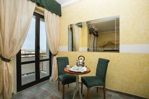 Hotel Due Mari & SPA, Забронировать Отель Мирамаре Римини