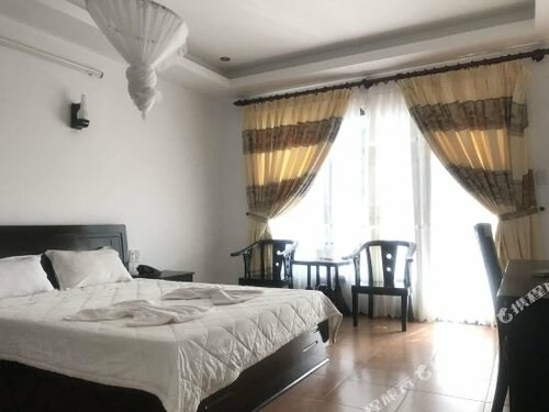 Ngoc Bich Bungalow, Забронировать Отель Фантхьет Биньтхуан
