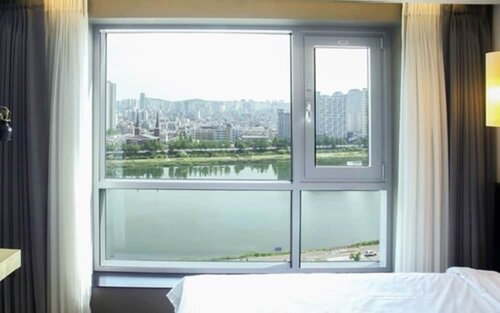 Hotel Riverside, Boek Hotel Hotels in Ulsan met parkeren, Parkeren