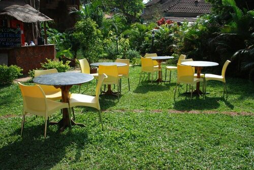 Sea Breeze Beach, Calangute, Goa, Забронировать Отель Калангут Северный Гоа