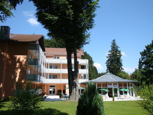 PTI Hotel Eichwald, Varaa Hotelli Hotellit Allgäu uima-altaalla, Uima-allas