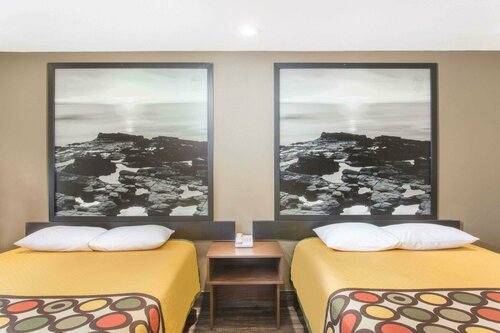 Super 8 by Wyndham National City Chula Vista, Забронировать Отель Нешнел-Сити San Diego Metropolitan Area