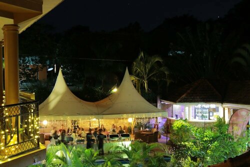 Mowicribs Hotel & Spa, Брондау Резорт Entebbe 