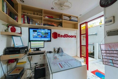RedDoorz Plus @ Ruby Las Pinas Weekly Stay, Varaa Matkakoti Las Pinas Metro Manila