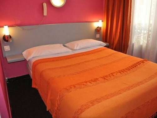 Hotel Moderne, Забронировать Отель Кастеллан и Префе 