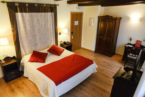Hotel Cardenal Ram, Забронировать Отель Отели и гостиницы Морелья, рядом с Музей Sexenni, Отель