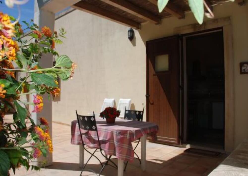 Terrauzza Sul Mare di Renata Emmolo