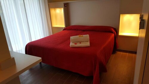 Hotel Perla Verde, Забронировать Отель Визербелла Римини