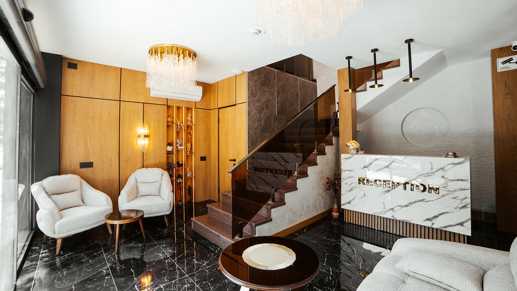 White Breeze Hotel