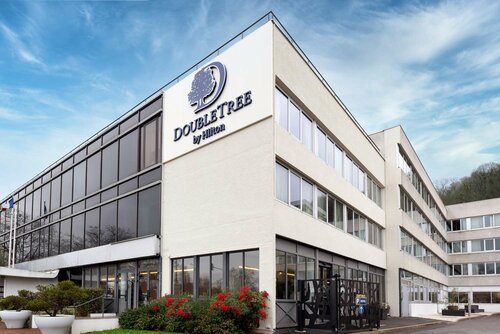 DoubleTree by Hilton Paris Bougival, Забронировать Отель Буживаль Yvelines