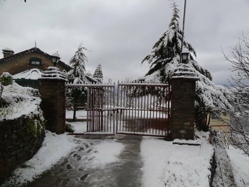 Neemrana's - Ramgarh Bungalows, Book Hotel Ramgarh Uttarakhand
