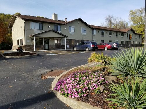 Super 8 by Wyndham Delmont, Foglalás Szálloda Delmont Pennsylvania
