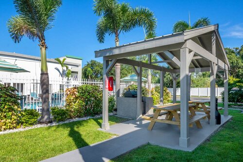 Quality Inn Bradenton Sarasota North, Boek Hotel Hotels in Florida met ontbijt, Ontbijt