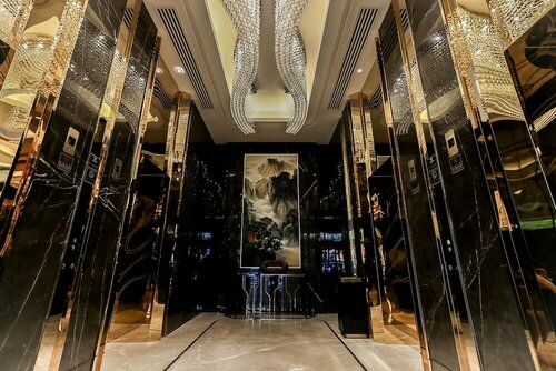 Li Cai Tian Qi Hotel Xianyang, Book Hotel Hoteller i Shaanxi med parkering, Parkering