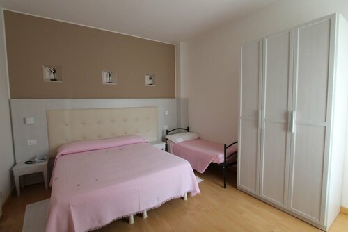 Hotel Escorial, Забронировать Отель Отели Ravenna Area с завтраком, Завтраки