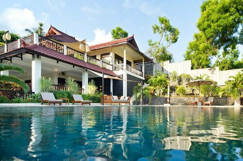 Villa Flow, Book Villa Bali hoteller med måltider, Halvpension / Fuldpension