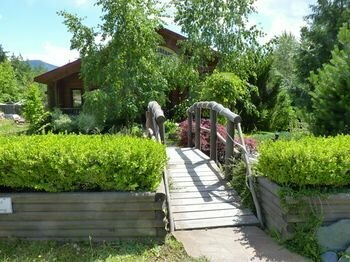 Huckleberry Inn, Забронировать Отель Отели Британской Колумбии с парковкой, Парковка