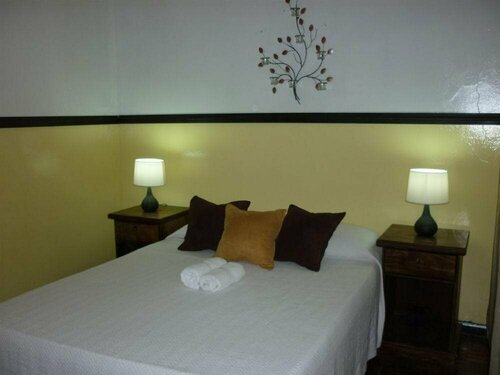Cala Inn B&B Airport, Book Bed and Breakfast Alajuela Costa Rica