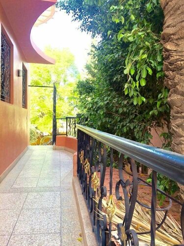 Hostel Villa Red City, Book Hostel Marrakech Hotels with a Parking, near Marrakech Mining Institute, Parking
