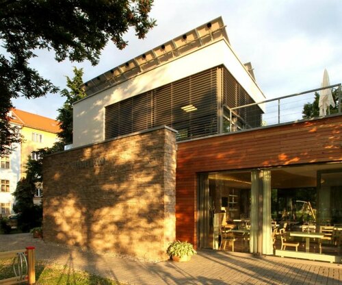 Atelier Lanna, Забронировать Отель Ческе-Будеёвице Южная Богемия, рядом с Zatka's House
