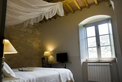 B&B La Casetta del Postino, Prenota Bed & breakfast Gualdo Tadino Umbria