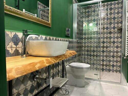 B&B Rosaroll, Забронировать Отель «постель и завтрак» Неаполь - Центральный вокзал Неаполь, рядом с Церковь Пио Монте делла Мизерикордия