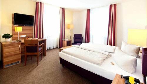 Hotel Strauss, Book Hotel Hof Upper Franconia