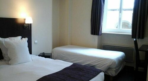 HI Brides-les-Bains, Prenota Hotel Hotel a Alvernia con parcheggio, Parcheggio