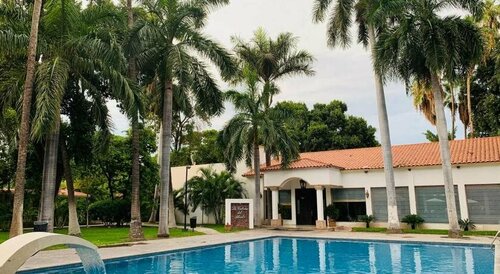 InHouse Select Hacienda Tres Rios, Book Hotel Hoteller i Sinaloa med parkering, Parkering
