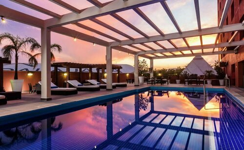 Hilton Guadalajara, Book Hotel Hoteller i Guadalajara med pool, Swimmingpool
