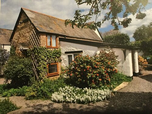 Steps Farmhouse, Reservar Pousada (com pequeno-almoço) Hotéis em Exmoor com estacionamento, Estacionamento