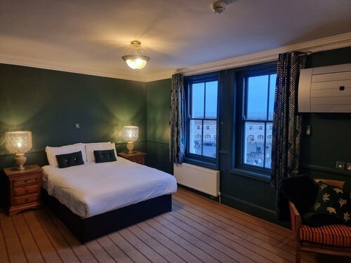 The Oak Hotel, Varaa Hotelli Ramsgate Kent