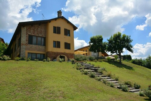 Ca Villa Club Agriturismo, Prenota Villa Ville a Monferrato, Villa