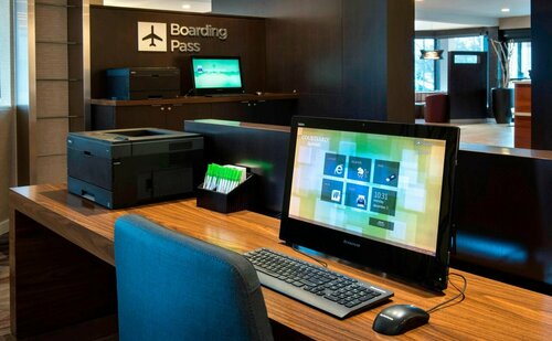 Courtyard by Marriott Chicago Naperville, Забронировать Отель Отели Большого Чикаго с бассейном, Бассейн