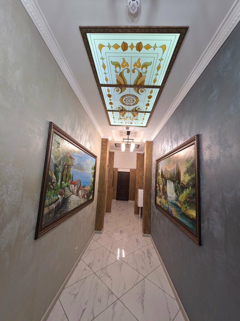 City Hotel
