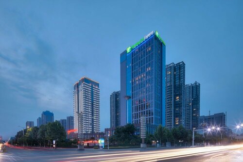Holiday Inn Express Luoyang Yichuan by IHG, Rezervați Hotel Yichuan Henan