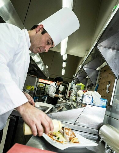 Gran Hotel Vicente Costanera, Забронировать Отель Отели Carretera Austral 3 звезды, 3*